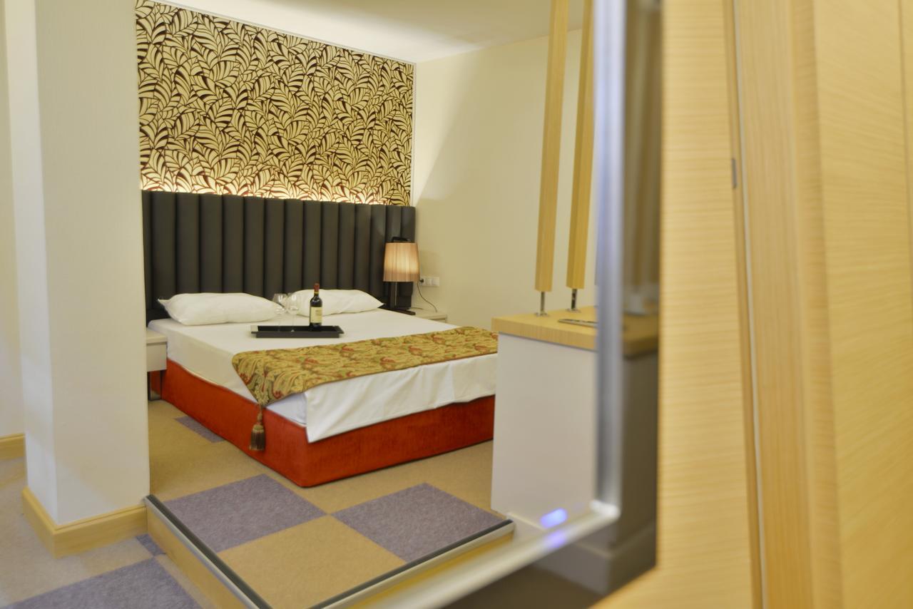 Arsima Hotel Istanbul Exterior foto